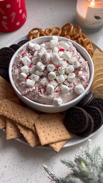 Hot Chocolate Dip Recipe, Hot Cocoa Dip, Hot Chocolate Dip, Cocoa Dip, Dipping Cookies, Easy Holiday Snacks, Chocolate Dip Recipe, 5 Ingredient Or Less Recipes, Easy Hot Chocolate