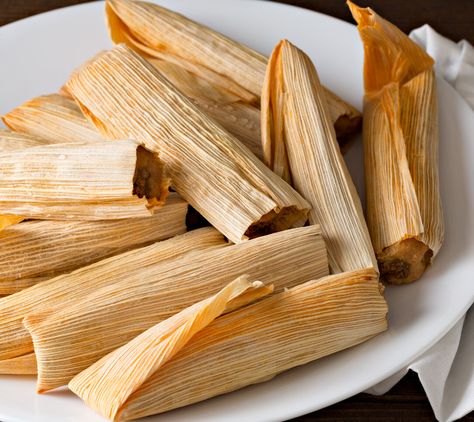 How to Steam or Reheat Tamales in Slow Cooker | The Smart Slow Cooker Crockpot Tamales Slow Cooker, Slow Cooker Tamales, Crock Pot Tamales, How To Steam Tamales, Crockpot Tamales, Tamales In Crockpot, How To Cook Tamales, How To Reheat Tamales, Steaming Tamales