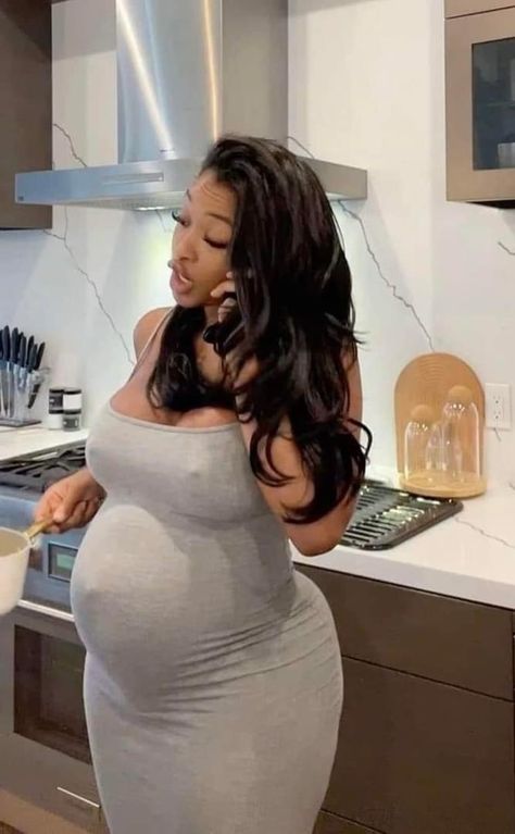 Miracle Watts Pregnant, Baby Mama Outfits, Pregnant Black Women Outfits, Maternity Black Women, Pretty Pregnant Outfits, Cute Pregnant Outfits, Pregnant Baddie, Pregnant Fits, Cute Pregnancy Outfits