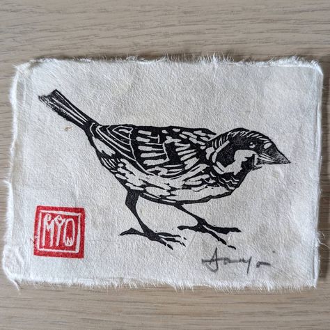 Had a perfect Sunday making these little sparrow prints. (The sparrows I drew at Skipper Bar were Portuguese rock sparrows so I've given them a makeover with the markings of house sparrows because, to me they are the most 'sparrowy' 😂) #linocut #easycarve #rubberstamp #pfeiltools #londonmoleeyewear #blackwing #sparrow #birdprints #birdart House Sparrow, Sparrows, Black Wings, Bird Prints, Bird Art, Linocut, Carving, Bar