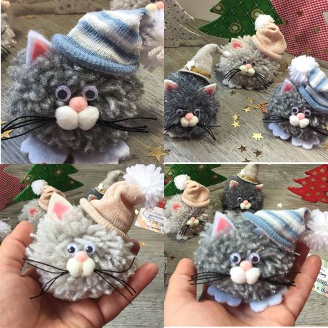 Christmas Pom Pom Crafts, Diy Xmas Ornaments, Pom Pom Animals, Easy Yarn Crafts, Christmas Pom Pom, Instagram News, Christmas Craft Fair, Cat Christmas Ornaments, Diy Pom Pom