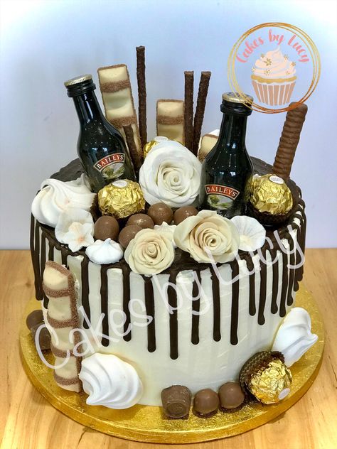 Loaded drip cake with Baileys Drip Cakes Birthday Woman, Baileys Cake Decoration, Baileys Birthday Cake Ideas, Alcohol Inspired Cakes, Birthday Cake Ideas With Alcohol, Baileys Cake Birthday, Cake Alcohol Theme, Alcohol Birthday Cake For Women, Birthday Cake Alcohol Bottle