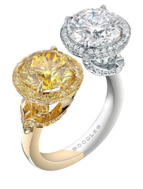 Gemini Ring, Round Diamond Earrings, Yellow Jewelry, Luxury Jewellery, Jewelry For Her, Yellow Diamond, Exquisite Jewelry, Fine Jewellery, High Jewelry