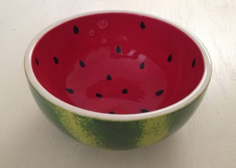 Watermelon Bowl, Diy Bowl, Pottery Painting Designs, Keramik Design, Fruit Painting, Clay Art Projects, Bowl Designs, Cereal Bowl, Pottery Designs