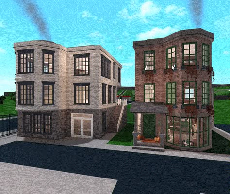 Town Houses Exterior, New York Town Bloxburg, Bloxburg Town Apartments, Bloxburg Thrift Shop, Bloxburg Town House Layout Ideas, Bloxburg Town Buildings, Bloxburg Townhouse Layout, Bloxburg Town Houses, Bloxburg Street