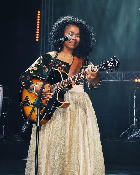 Biography Bulelwa Mkutukana (born November 9, 1987), addressed as Zahara, is an acclaimed singer and songwriter from South Africa. She catapulted to… Read more: Zahara Biography: Real Name, Age, Songs, Net Worth, Husband, Instagram, Meaning, Pictures Tractors Pictures, Ladysmith Black Mambazo, John Deere Tractors Pictures, Meaning Pictures, Hugh Masekela, South African Celebrities, Music Celebrities, Tractor Pictures, Glastonbury Festival