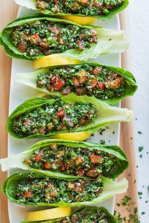 Vegetarian Party Food Appetizers Lebanese Tabbouleh, Tabbouleh Salad Recipe, Vegetarian Party, Lebanese Salad, Mediterranean Appetizers, Vegetarian Party Food, Vegan Mediterranean, Tabbouleh Recipe, Chopped Vegetables