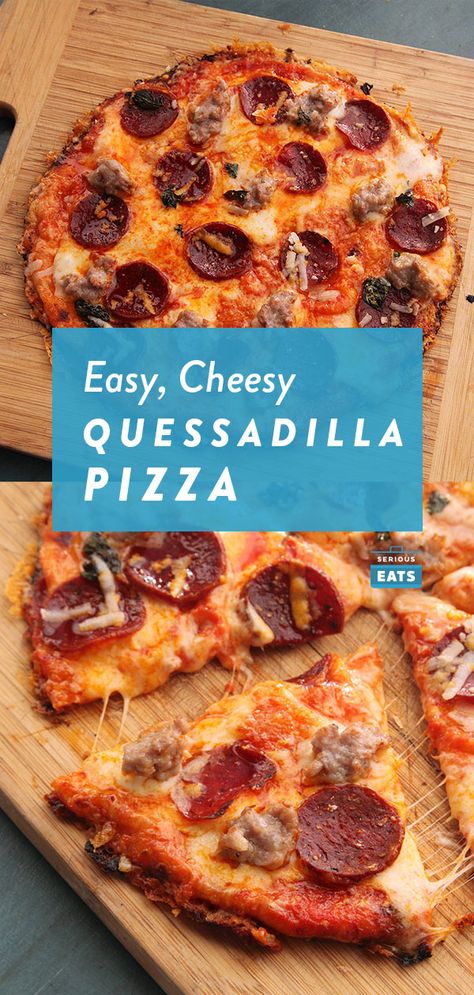 Quesadilla Pizza, Pizzadilla Recipe, Pizza Quesadillas, Pizza Quesadilla, Quesadilla Recipes Easy, Make A Pizza, Hispanic Recipes, Recipes Pizza, Calzone Pizza