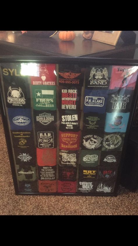 A way to display your favorite koozies Can Koozie Display Ideas, Koozie Display Ideas, Koozie Organization, Koozie Display, Beer Koozie, Drink Koozie, Beer Koozies, Night Bar, Boutique Ideas