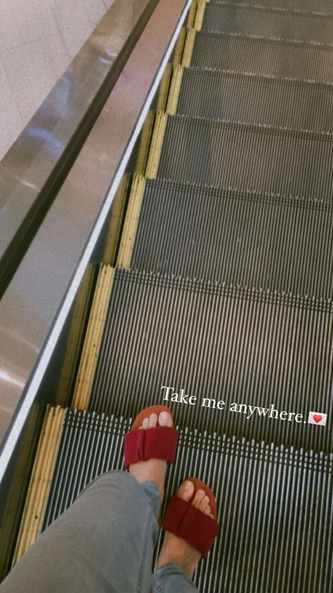 #escalator #aesthetic #fashion #shopping #quotes #quoteoftheday Escalator Pics Aesthetic, Mall Story Ideas, Mall Aesthetic Pics, Escalator Aesthetic, Shopping Pictures, Shopping Quotes, Instagram Ideas Photography, Instagram Photo Ideas Posts, Face Photography