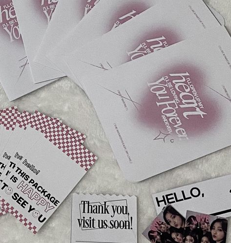 Kpop Packaging Ideas, Thank You Card Aesthetic, Thank You Card Design Aesthetic, White Pink Aesthetic, Small Business Gifts, Packaging Ideas Business, Handmade Packaging, Grafic Design, Graphic Design Fun