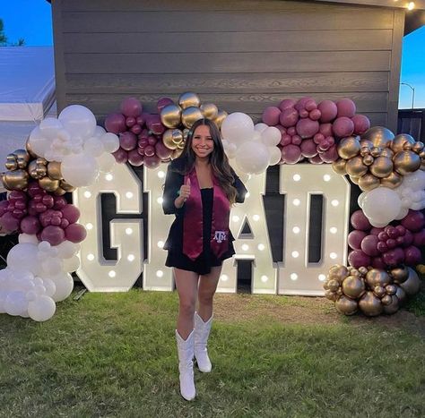 RnE Marquees✨ on Instagram: "🎓✨G R A D ✨🎓 • Go Aggies !! Thank you @jes.vrreal for booking us for your sisters graduation! Special thanks to @lovelycoyrentals for the referral and the beautiful balloon decor !! • Marquees - @r.n.e.marquees Balloon Garland - @lovelycoyrentals • DM to reserve our Marquees . Still have spots left for February ! • #marquee #marqueeletters #marqueenumbers #grad #graduation #college #aggies #texasaandm #balloons #balloongarland #houston #houstonevents #katy #kat Graduation Garden Party Ideas, Graduation Reception Ideas, Graduation Backdrop Ideas, Colorful Graduation Party, Aggie Graduation Party, 2026 Graduation, Grad Party Backdrop, Graduation Party Colors, College Graduation Decorations