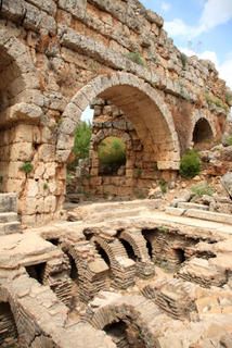 Archaeology Lesson Plans | Lesson Planet Archaeology For Kids, Archaeology Dig, History Lesson Plans, Roman Aqueduct, Archaeological Finds, The Ruins, Ancient Ruins, Archaeological Site, Ancient Cultures