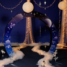 Prom Starry Night, Starry Night Decorations, Prom Themes Starry Night, Starry Night Prom, Prom Decorations, A Night Under The Stars, Prom Planning, Galaxy Wedding, Debut Ideas