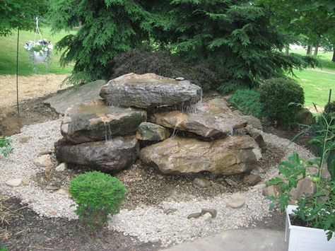 Natural Stone Garden, Oasis Decor, Landscaping Water Feature, Pondless Water Features, Stone Water Features, Outdoor Water Features, Fountains Backyard, Backyard Water Feature, Stone Fountains