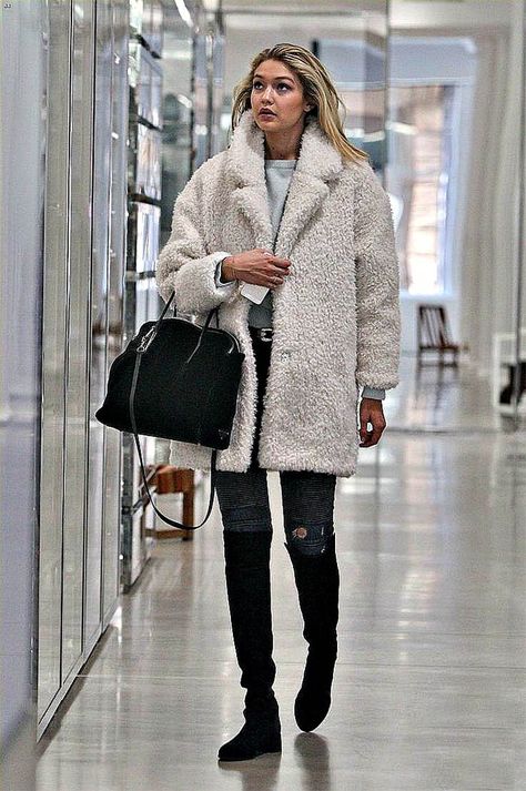 8 Stylish Ways To Wear A Teddy Coat This Winter White Teddy Coat Outfit, White Teddy Coat, Teddy Coat Outfit, Pijamas Women, White Fur Coat, Gigi Hadid Outfits, Gigi Hadid Style, Teddy Bear Coat, Coat Outfit