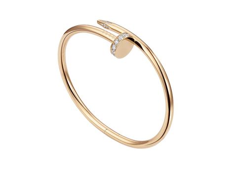 Juste un Clou @cartier pink gold and #diamond pavé bracelet (£8,350) #luxurygifts #christmasgifts #cartier See more at www.thejewelleryeditor.com Cartier Nail Bracelet, Pink Gold Nails, Cartier Love Bangle, Pink Gold Bracelet, 2022 Jewelry, Cartier Gold, Nail Bracelet, Pave Bracelet, Luxury Christmas Gifts