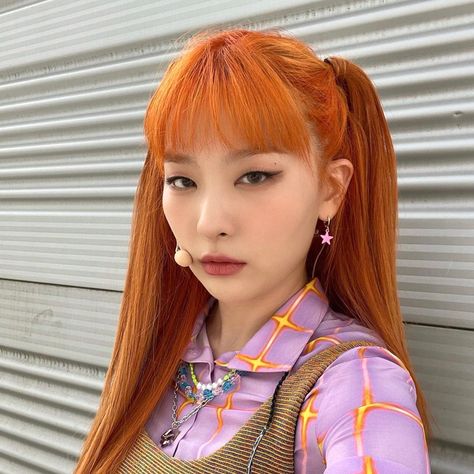 Orange Icons:), Hair Icon, Red Velvet Seulgi, Orange Hair, Girl Cakes, Ginger Hair, Neon Orange, Korean Girl, Dyed Hair