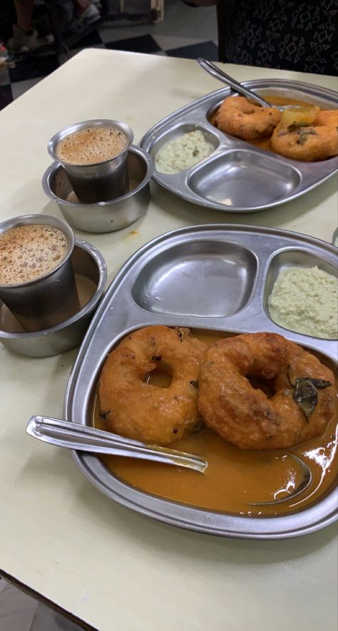 South Indian Food Snap, Indian Breakfast Snapchat Stories, Morning Breakfast Recipes Indian, Indian Breakfast Snap, Morning Breakfast Snapchat, Morning Breakfast Snap, Food Snapchat Story, Breakfast Snap, Eating Food Funny