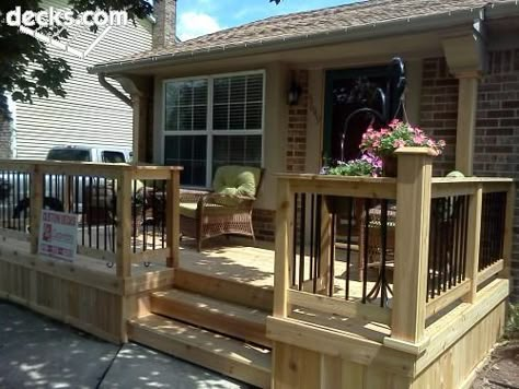 Small Front Porches Designs, Front Porch Design Ideas, Front Porch Deck, Veranda Design, Deck Skirting, Diy Bamboo, Porch Design Ideas, Deck Building, Building A Porch