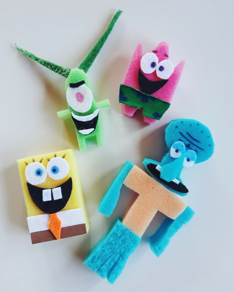 Diy Spongebob Birthday Ideas, Diy Crafts Kitchen, Spongebob Diy, Spongebob Crafts, Sponge Crafts, Diy With Kids, Clothing Study, Kitchen Crafts Diy, Spongebob Christmas