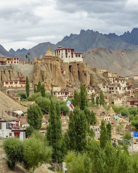 Himalayan Village, Small Village, Architectural Inspiration, Incredible India, Himalayan, Namaste, All Over The World, Old Things, The Incredibles