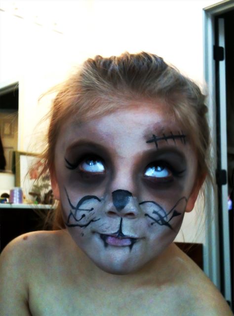 My first attempt at "zombie cat" make up Zombie Cat Costume, Halloween Costumes Zombie, Zombie Kitty, Cat Costume Kids, Make Up Halloween, Cat Halloween Makeup, Zombie Cartoon, Zombie Halloween Costumes, Up Halloween Costumes