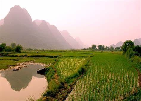 Chinese Countryside, Countryside Landscape, Travel Reading, Country Side, Geography, Dream Life, Places To Travel, Country Roads, China