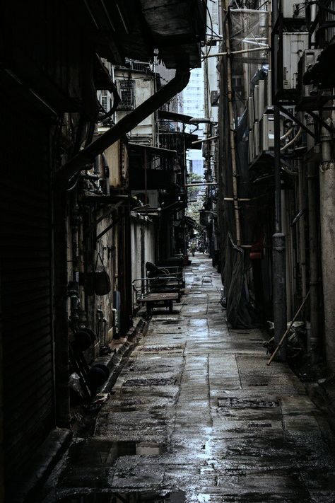 Inspiration for Caligation - dark urban fantasy - www.brhistokes.com to check out the book (and a free sample). Concept Art Landscape, Kowloon Walled City, Alley Way, Cyberpunk City, Walled City, City Photography, Urban Fantasy, Urban Photography, City Aesthetic