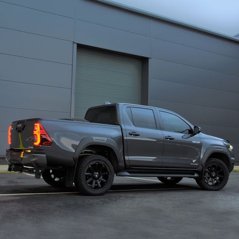 Upgrade your wheels on standard stock Toyota Hilux... Toyota Hilux Modified, Hilux Car, Landcruiser Ute, Toyota Hilux 4x4, Toyota Trucks 4x4, Toyota Runner, Aesthetic Car Accessories, Hilux 4x4, Toyota Pickup 4x4