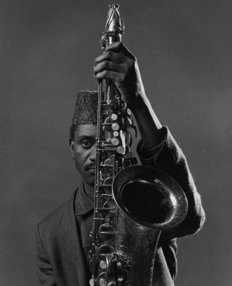 Pharoah Sanders by Chuck Stewart, 1966. Francis Wolff, Pharoah Sanders, Sound Garden, Jazz Saxophonist, Photo Repair, Free Jazz, Jazz Artists, Jazz Funk, Tenor Saxophone