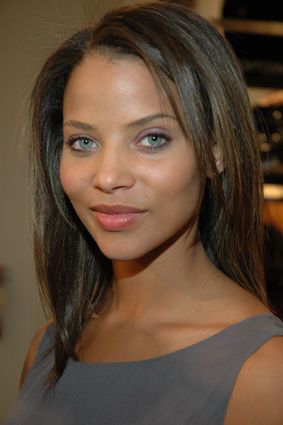 Denise Vasi - Soft Summer in all its smoky, misty, mysterious glory! Club Pics, Denise Vasi, Color Analysis Summer, Elizabeth Gutierrez, Face Essence, Jessica Brown Findlay, Madison Pettis, Paula Patton, Meagan Good