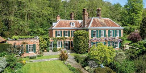 Godalming Surrey, Country Property, 18th Century House, Mansion Exterior, Surrey England, South East England, Dormer Windows, Commercial Property For Sale, Fun Craft