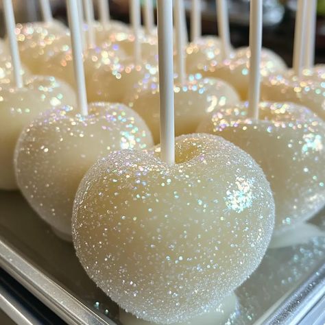 White Sparkle Candy Apple Bridal Shower Candy Apples, 50th Birthday Candy Apples, Fun Caramel Apples, Pink Candy Apples With Glitter, Candy Apple Caramel Recipe, White Chocolate Covered Apples, Mini Candied Apples, Candy Apple Christmas, Gourmet Candy Apples Recipes