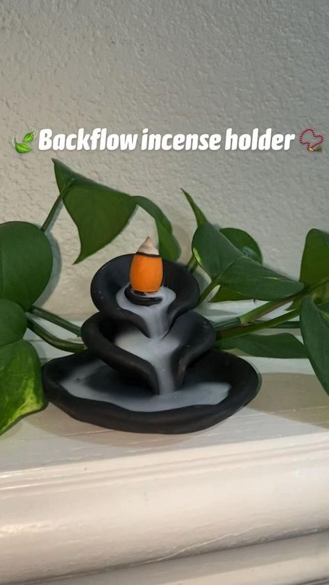 Diy Incense Holder, Ceramic Incense Holder, Clay Diy Projects, Diy Bottle Crafts, Diy Holder, Pottery Crafts, Diy Pottery, Diy Crafts To Do, Incense Holders