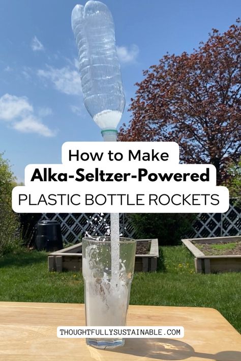 An upside-down plastic bottle shoots into the air with a stream of water falling behind it. Alka Seltzer Rocket, Alka Seltzer Experiment, Space Science Experiments, Outdoor Science Experiments For Kids, Science Experiments For Teens, Quests Ideas, Water Bottle Rocket, Rocket Experiment, Water Science Experiments