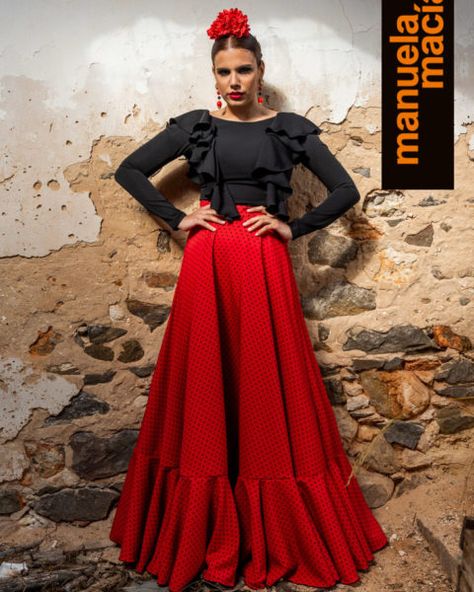 Spain National Costume, Spanish Costume, Flamenco Costume, Spanish Clothing, Flamenco Skirt, Spanish Dress, Flamenco Dress, Colorful Skirts, Wrong Turn