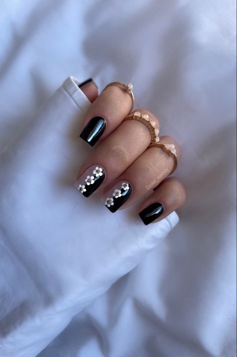 Black Design Nails Square, Black Design Nail Art, Floral Nails Designs, Black Floral Nails, Stars Nails, Cheetah Print Nails, Ideas Uñas, Soft Gel Nails, Square Nail Designs