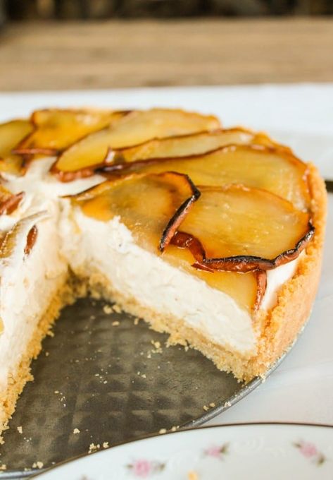 Maple Cheesecake with Roasted Pears - The Food Charlatan Unique Cheesecake Recipes, Maple Cheesecake, Unique Cheesecake, Roasted Pears, The Food Charlatan, Roasted Pear, Food Charlatan, Cheese Flavor, Thanksgiving Desserts