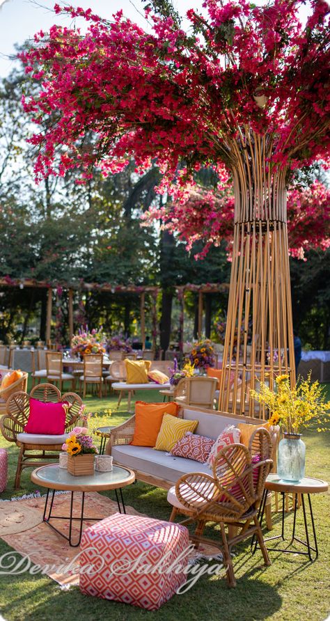 Hurdee Decor, Outdoor Mehendi Decor Ideas, Sangeet Theme Ideas, Outdoor Sangeet, Carnival Wedding Theme, Mehendi Decor Ideas, Mehendi Decor, Boho Wedding Theme, Hindu Wedding Ceremony