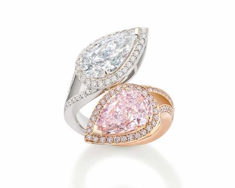 @boodlesuk Gemini ring with a natural light pink diamond, mirrored by a D colour white diamond. #pink #diamonds #boodles Gemini Ring, Pink Diamond Jewelry, Dancing Diamond, Pink Diamond Ring, Pink Diamonds, Fancy Diamonds, Pear Shaped Diamond, Pink Ring, Diamond Pendant Necklace