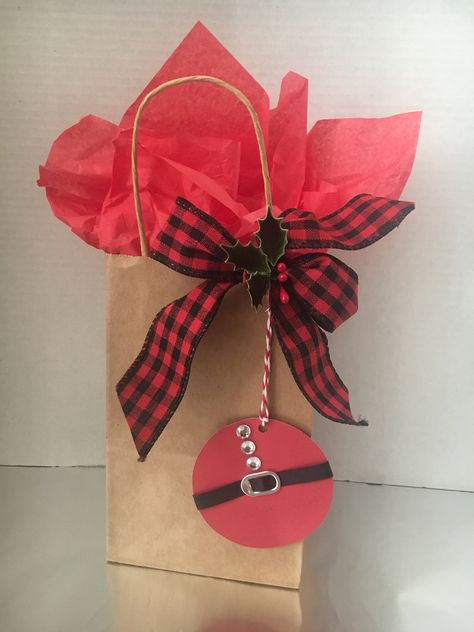 Christmas Craft Party, Craft Paper Bag, Christmas Gift Wrapping Ideas, Buffalo Plaid Ribbon, Christmas Surprise, Bag Toppers, Plaid Ribbon, Ribbon Wrap, Holly Berry