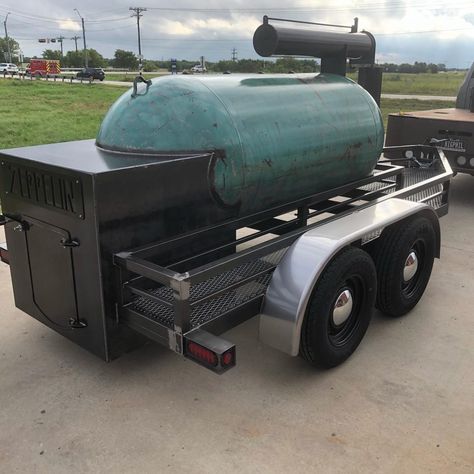 500 Gallon Smoker - Big Phil's Smokers & Metalworks Small Smoker, Meat Smokers, Custom Smokers, Backyard Bbq Pit, Smoker Pit, Bbq Trailer, Custom Bbq Smokers, Bbq Smoker Trailer, Bbq Pit Smoker