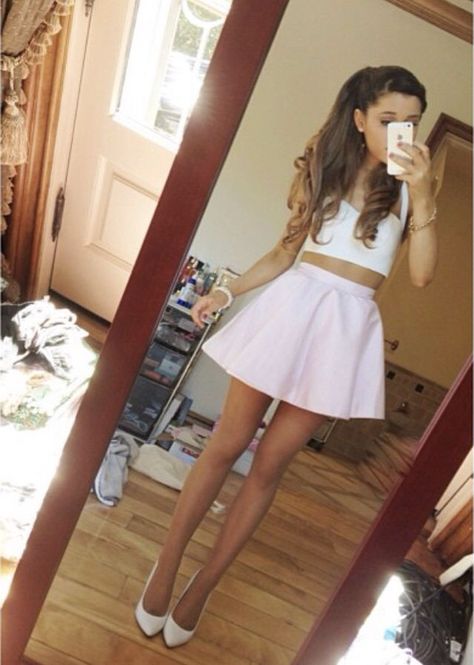 Ariana Grande 2016, Ariana Grande Selfie, Ariana Grande 2014, Ariana Grande 2018, Ariana Grande Body, Ariana Grande Tumblr, Girls Halo, Outfits 2014, Ariana Grande Outfits