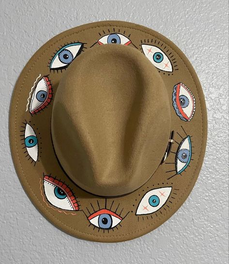 Painted Fedora Hat, Future Decor, Hat Painting, Crazy Hat, Crazy Hat Day, Painted Clothes Diy, Hat Day, Crazy Hats, Hats Fashion