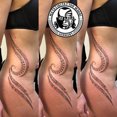 maori_matatitkitattoo auf Instagram: „Tattoo élégant girls Freehand be Matatikitattoo work tattoo zentrum lübeck .. for more information about Marquesas,polynesia,pacifique…“ Polynesian Tattoos Women, Rib Tattoos For Women, Tatoo Inspiration, Polynesian Tattoo Designs, Work Tattoo, Maori Tattoo Designs, Maori Designs, Elbow Tattoos, Tasteful Tattoos