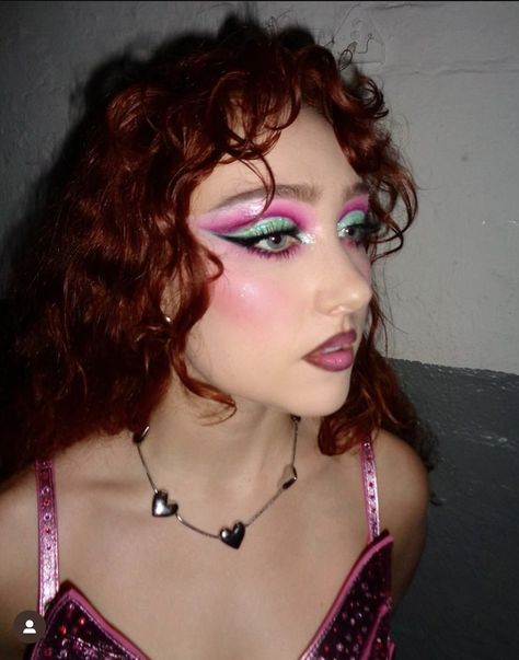 Drag Makeup, Pop Queen, London Night, Pony Club, Chappell Roan, Pink Eyeshadow, Girls Dream, Makeup Inspo, Maquillaje De Ojos