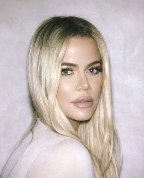 Estilo Khloe Kardashian, Khloe Kardashian Hair, Kylie Jenner Fotos, Robert Kardashian Jr, Kardashian Beauty, Khloe K, Kardashian Hair, Kylie Jenner Pictures, Kloe Kardashian