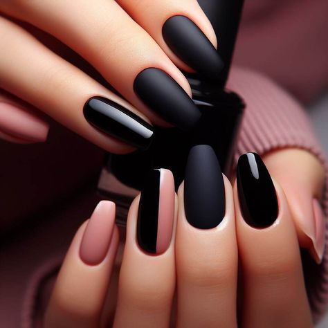 40 Black Nail Design Ideas: A Deep Dive into Trendy Nail Art | The Lady Posh Black Mauve Nails, Elegant Summer Nails, Black Nail Design, Vampire Nails, Mauve Nails, Classic French Manicure, Chevron Patterns, Nail Design Ideas, Black Nail Designs