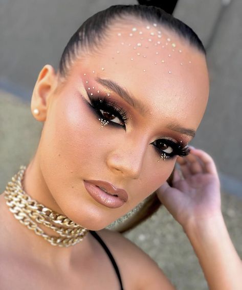 Ballroom Dance Makeup, Comp Makeup, Dancer Makeup, Danza Latina, Dance Makeup, Glam Makeup Look, Dance Competition, Gorgeous Makeup, Ballroom Dance